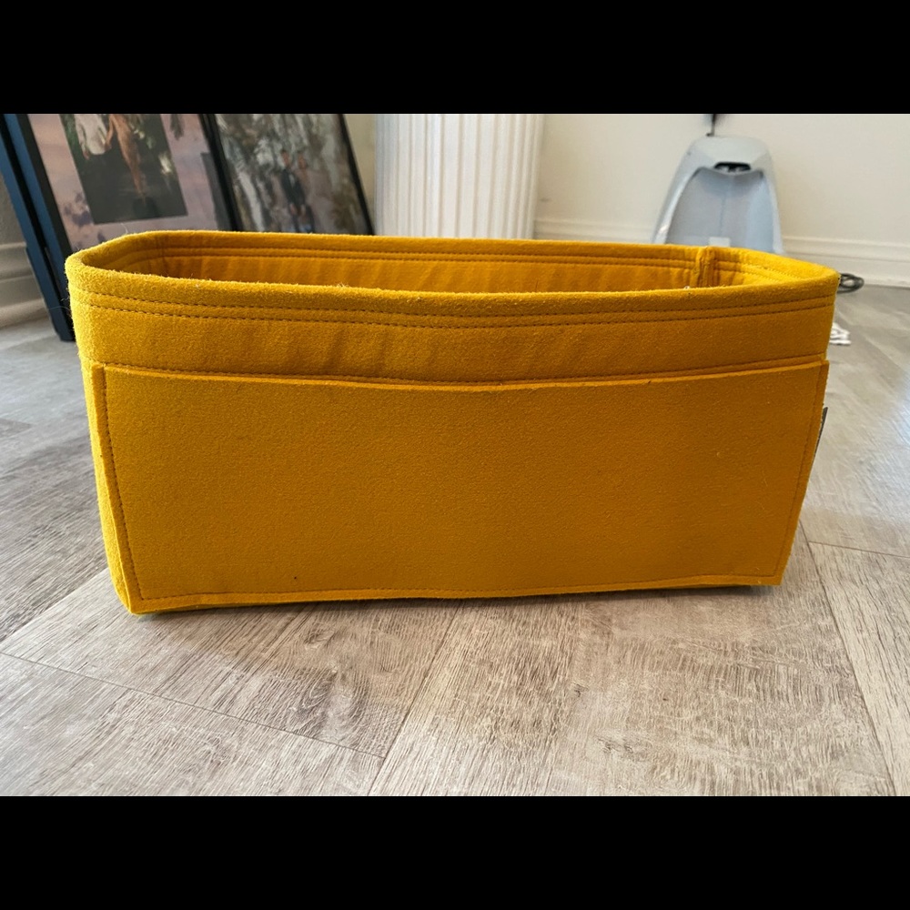 Purse organizer Mustard yellow